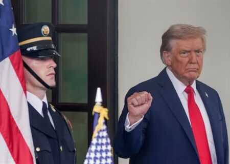 پایین‌ترین سطح محبوبیت ترامپ به ثبت رسید