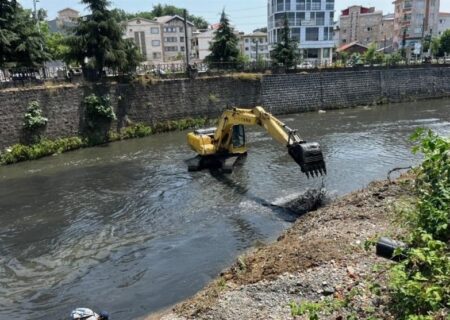 ۱۲ پروژه لایروبی و ساماندهی رودخانه‌های چهارمحال و بختیاری: بهبود ایمنی سیلاب و مدیریت پایدار منابع آبی