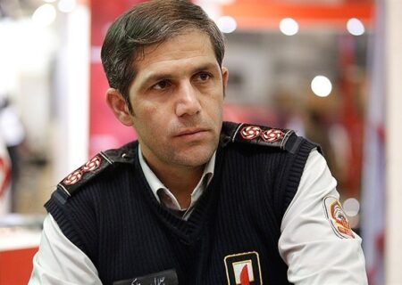 حریق ضایعات در پونک؛ علت دود در آسمان غرب تهران و پیامدهای آلودگی هوای این شهر