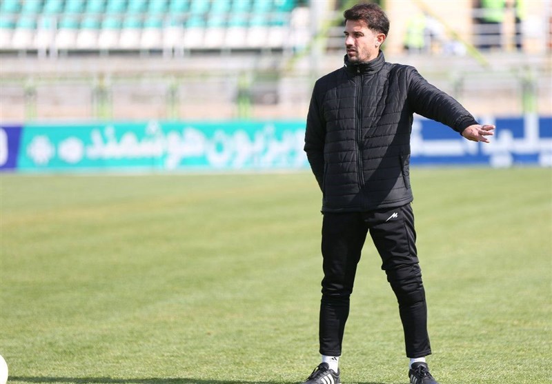 حدادی‌فر: اسطوره ذوب‌آهن متعلق به کارگران کارخانه است، نه من