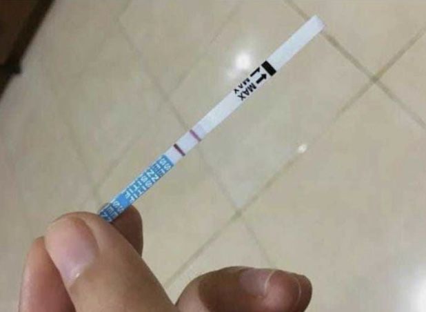 راهنمای کامل نوارهای تست بارداری: از نحوه عملکرد تا نکات کلیدی برای استفاده