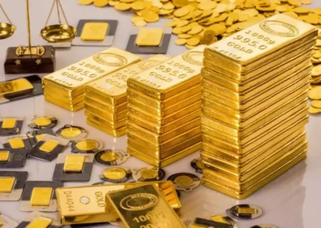 دلار ضعیف و طلا قوی دو نیروی خنثی‌کننده‌اند