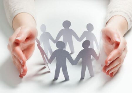 بیمه/حمایت از مشاغل آزاد و کسب‌وکارهای خصوصی آنان