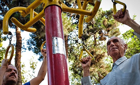 سنوات ارفاقی، بازنشستگی سخت و زیانآور