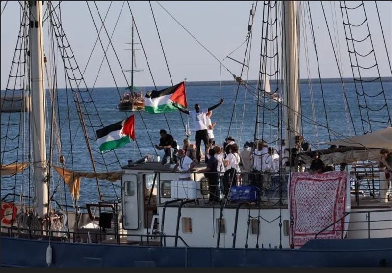 امیدها برای نجات در سواحل فلسطین زنده شد؛ ناوگان صمود در 200 مایلی غزه