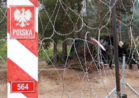 وزیر دفاع بلاروس: قصد جنگ با لهستان را نداریم