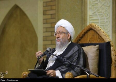 آیت‌الله آملی لاریجانی: جنگ اخیر نشان داد اتحاد ملی و تدابیر رهبری بزرگ‌ترین سرمایه ماست