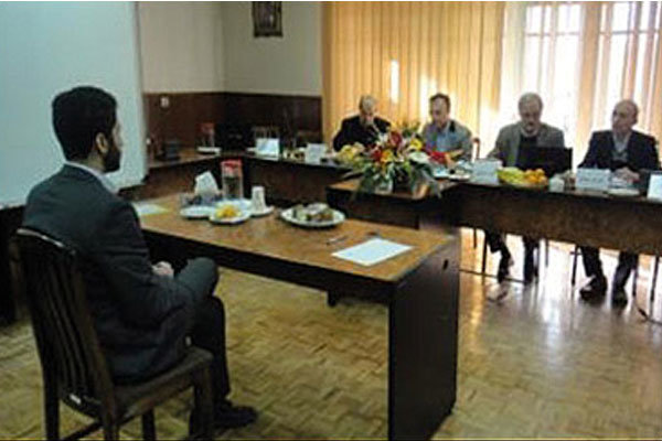 نخستین دانشجوی دکتری طراحی صنعتی از دانشگاه تهران فارغالتحصیل شد