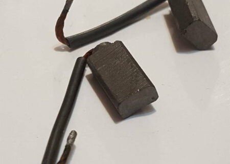 ⚙️ راهنمای جامع ذغال دینام: عملکرد، کاربرد و نکات کلیدی برای انتخاب صحیح