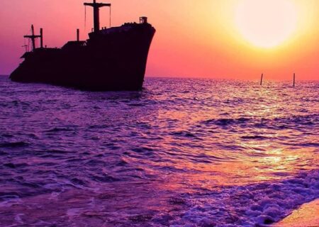 سفر به کیش؛ از تفریحات دریایی تا خرید