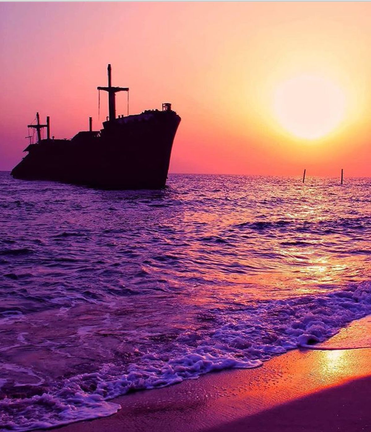 سفر به کیش؛ از تفریحات دریایی تا خرید