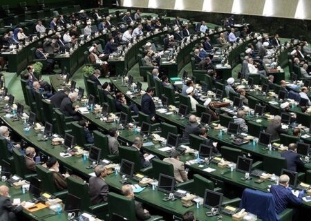 جزئیات نشست غیرعلنی مجلس درباره مکانیسم ماشه؛ سخنگوی هیات رئیسه: قالیباف تاکید کرد که حتما دست ایران پُر است؛ هرگونه اقدام متقابلی که تشخیص داده شود در انجامش کوتاهی نخواهیم کرد / همه ارکان و نهاد‌های نظام متفق النظر هستند که ما حتماً اقدام متقابل خواهیم داشت / وضعیت بدتر از این نخواهد شد