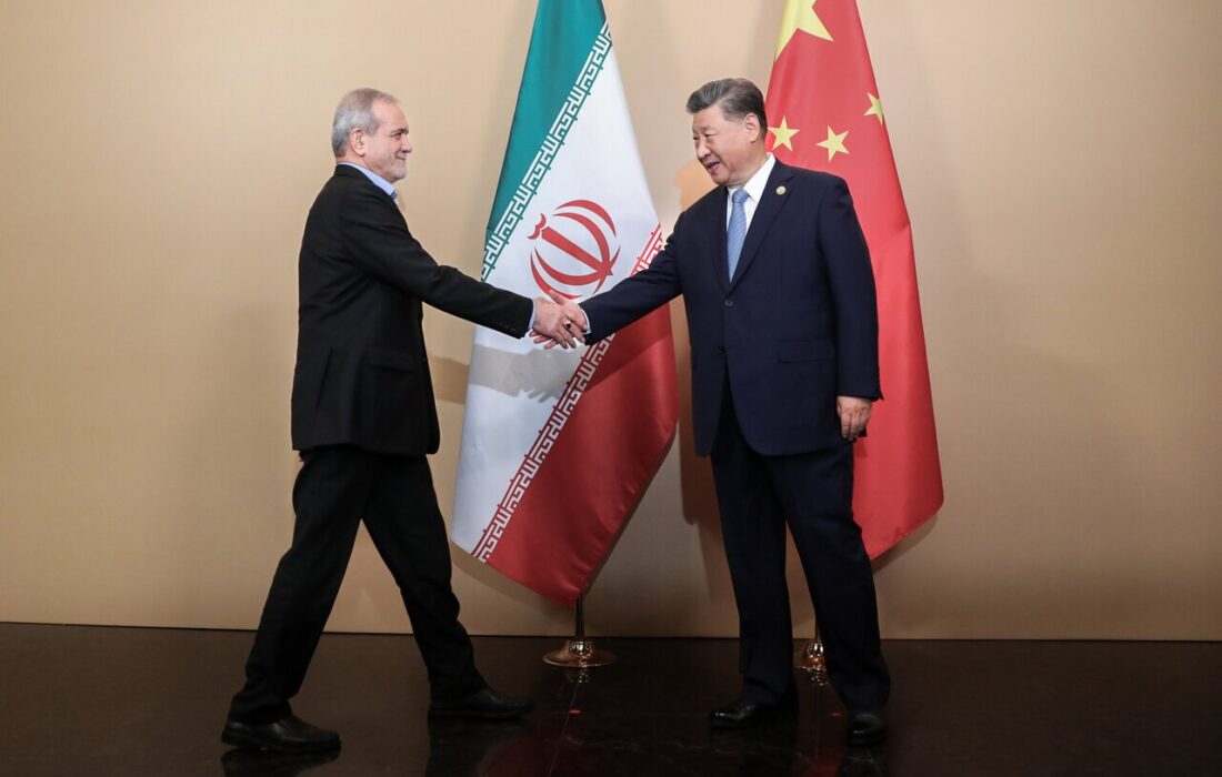 سخنگوی وزارت خارجه: ما با چین رابطه حسنهای داریم؛ قرارداد ۲۵ ساله را داریم و این موافقنامه بدون حواشی دیگر به کار خود ادامه میدهد / چین و روسیه مواضع خود را درباره غیرقانونی بودن اقدام سه کشور اروپایی اعلام کردند / به استحکام روابط با چین خوشبین هستیم و برنامههایی که دو کشور برای تقویت روابط دارند