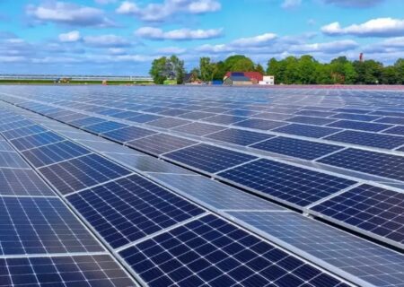 ۶۷۵ خانوار لرستانی با نیروگاههای خورشیدی صاحب شغل شدند