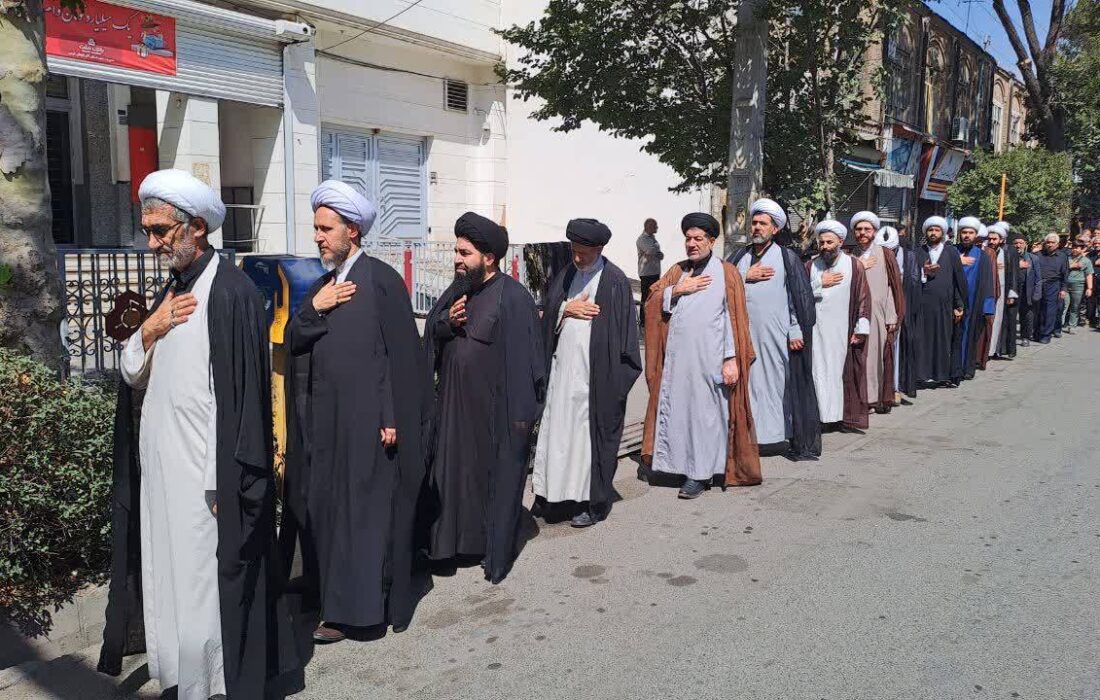 راه اندازی دسته عزاداران خیابانی شهادت امام حسن عسگری (ع) در خوی + عکس