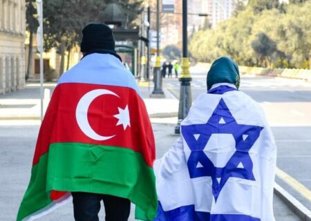 باج باکو به آدم‌کش‌ها