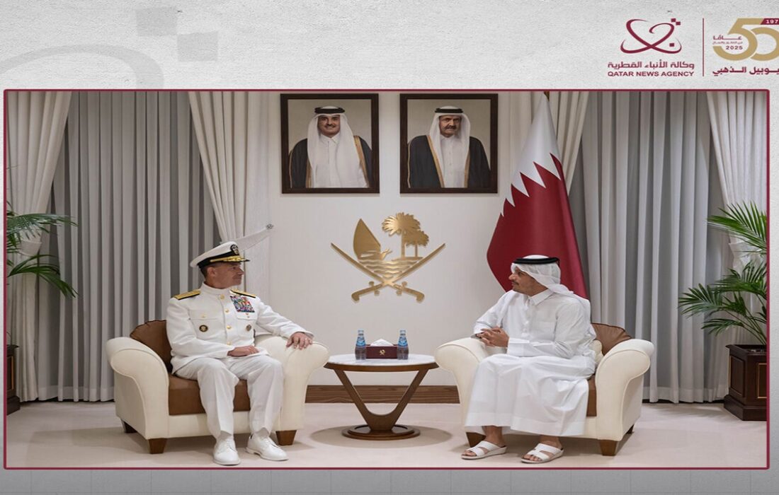 دیدار و گفت وگوی نخست وزیر قطر و فرمانده سنتکام در دوحه