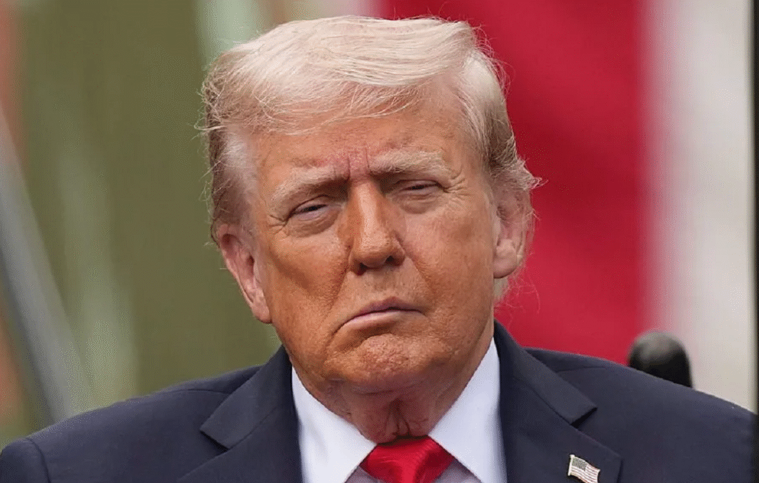 ترامپ با صورت کج در مراسم ۱۱ سپتامبر؛ آیا او سکته مغزی کرده است؟