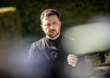 زلنسکی: کمک تسلیحاتی آمریکا به اوکراین شامل موشک‌های پاتریوت و هیمارس می‌شود