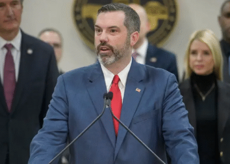 واکنش به فشار سیاسی ترامپ؛ دادستان فدرال آمریکا استعفا کرد