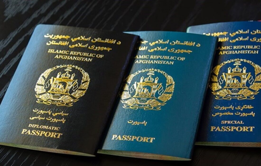 آغاز طرح تبدیل پاسپورتهای خانواری به الکترونیکی برای افغانهای مقیم ایران