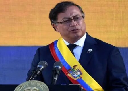 آمریکا ویزای رئیس‌جمهور کلمبیا را لغو می‌کند