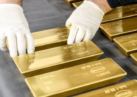 رشد خیره‌کننده قیمت طلا: عبور هر اونس از مرز ۳۹۰۰ دلار