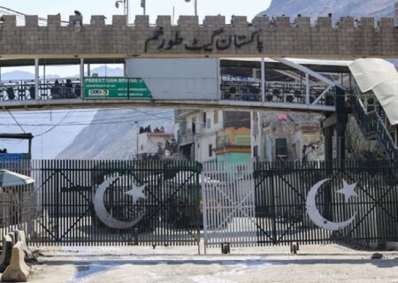 گذرگاه تورخم پس از اختلال اینترنت در افغانستان مسدود شد