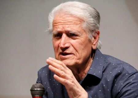 تلاش برای بازگرداندن پیکر احمد پژمان به ایران