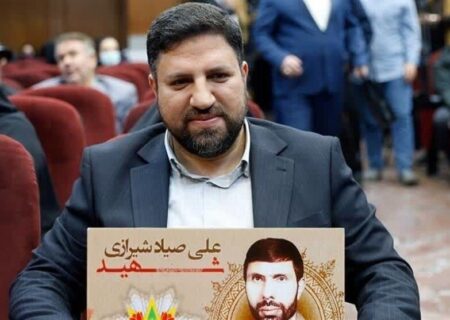 فرزند شهید صیاد شیرازی: پیگیر محاکمه منافقین هستیم