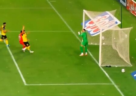 خلاصه بازی سپاهان 1 – تراکتور 2