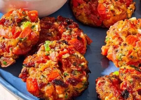 کتلت گوجه فرنگی؛ غذایی خوشمزه از دل یونان