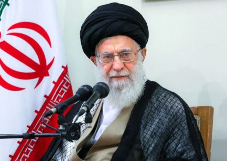 دیدار پزشکیان با رهبر انقلاب پیش از سفر به آمریکا