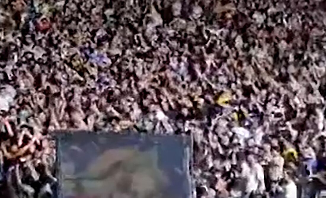 جشن 10 هزار نفری قهرمانی سعید اسماعیلی