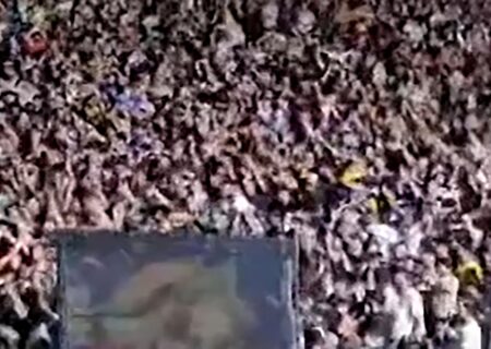 جشن 10 هزار نفری قهرمانی سعید اسماعیلی