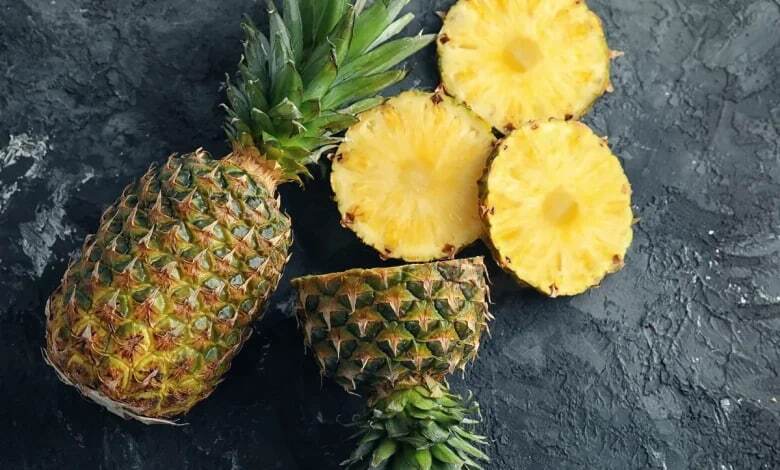چه کسانی نباید آناناس بخورند؟