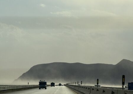 عکس: نمک برخاسنه از دریاچه سابق ارومیه!