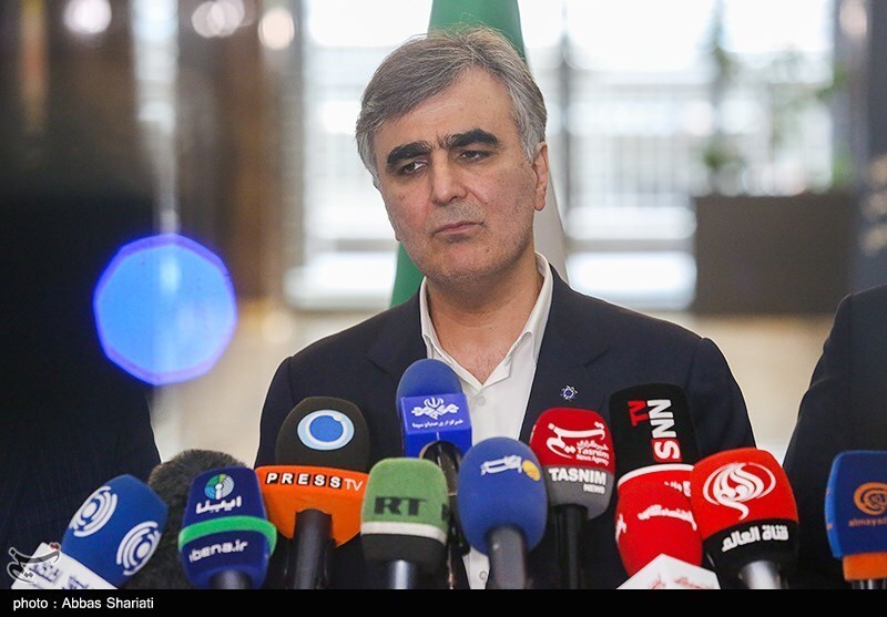 فرزین در مواجه با اسنپ‌بک؛ سیاست ارزی تغییر نمی‌کند