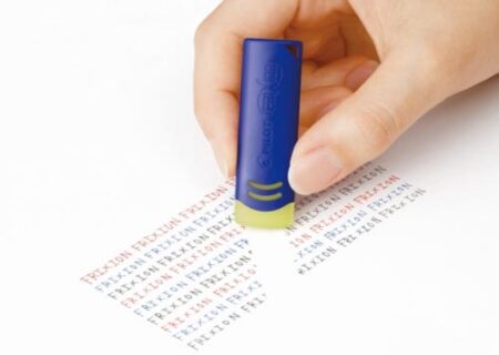 ترفندهای جادویی برای پاک کردن جوهر خودکار از کتاب و کاغذ