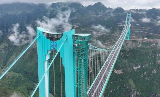چین رکورد زد: افتتاح باشکوهترین پل معلق دنیا