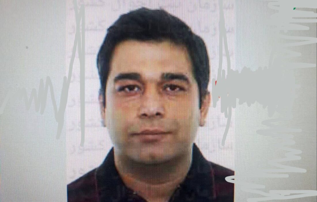 تصویری دیده نشده از بهمن چوبی‌اصل، لحظاتی قبل از اعدام