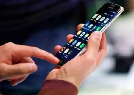 وقتی تلفن همراه زنگ نمی خورد اما حس می کنید زنگ خورده؛ سندرم توهم لرزش موبایل چیست؟