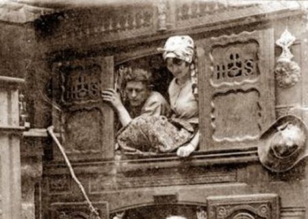 جعبه خواب! فرانسه – بریتنی – ۱۹۱۰ میلادی (عکس)