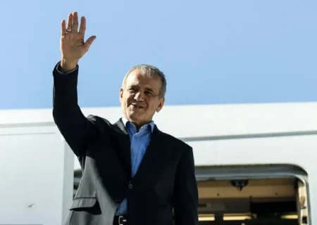 پزشکیان به اجلاس اضطراری سران کشورهای اسلامی می رود