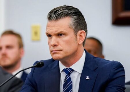 برخورد وزارت جنگ آمریکا با پست های شبکه های اجتماعی در تایید یا تمسخر ترور “چارلی کرک” 