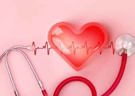 یوگا یا ورزش‌های سنتی؛ بهترین گزینه برای سلامت قلب کدام است؟