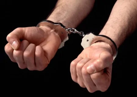 دستگیری اعضای یک باند سرقت در متروی تهران