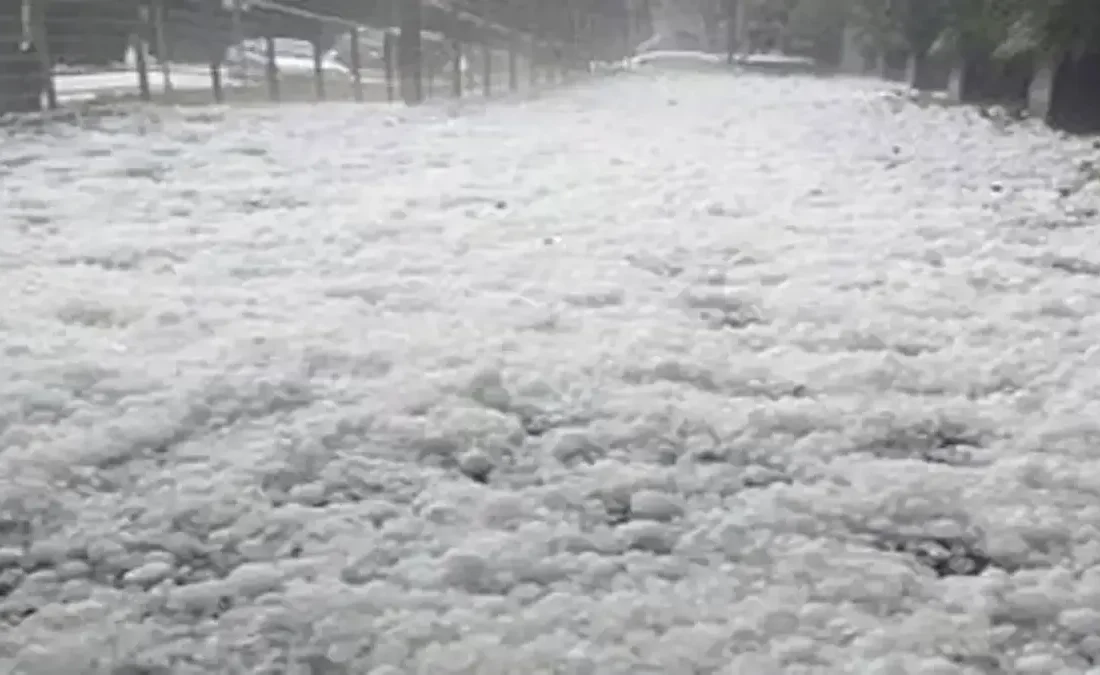 طوفان تگرگ بیسابقه در پکن (فیلم)