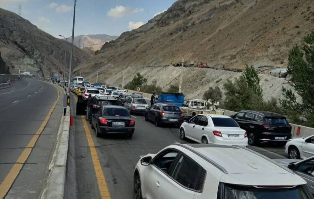 تردد خودروها از کرج به چالوس ممنوع شد