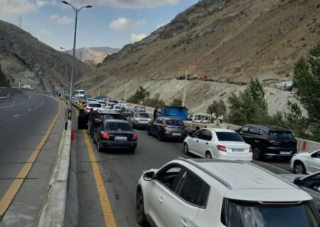 تردد خودروها از کرج به چالوس ممنوع شد